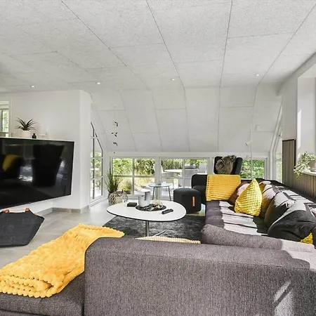 Bv376-blavand-ved-skoven-7