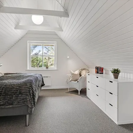 Bv376-blavand-ved-skoven-7 Nyaraló *